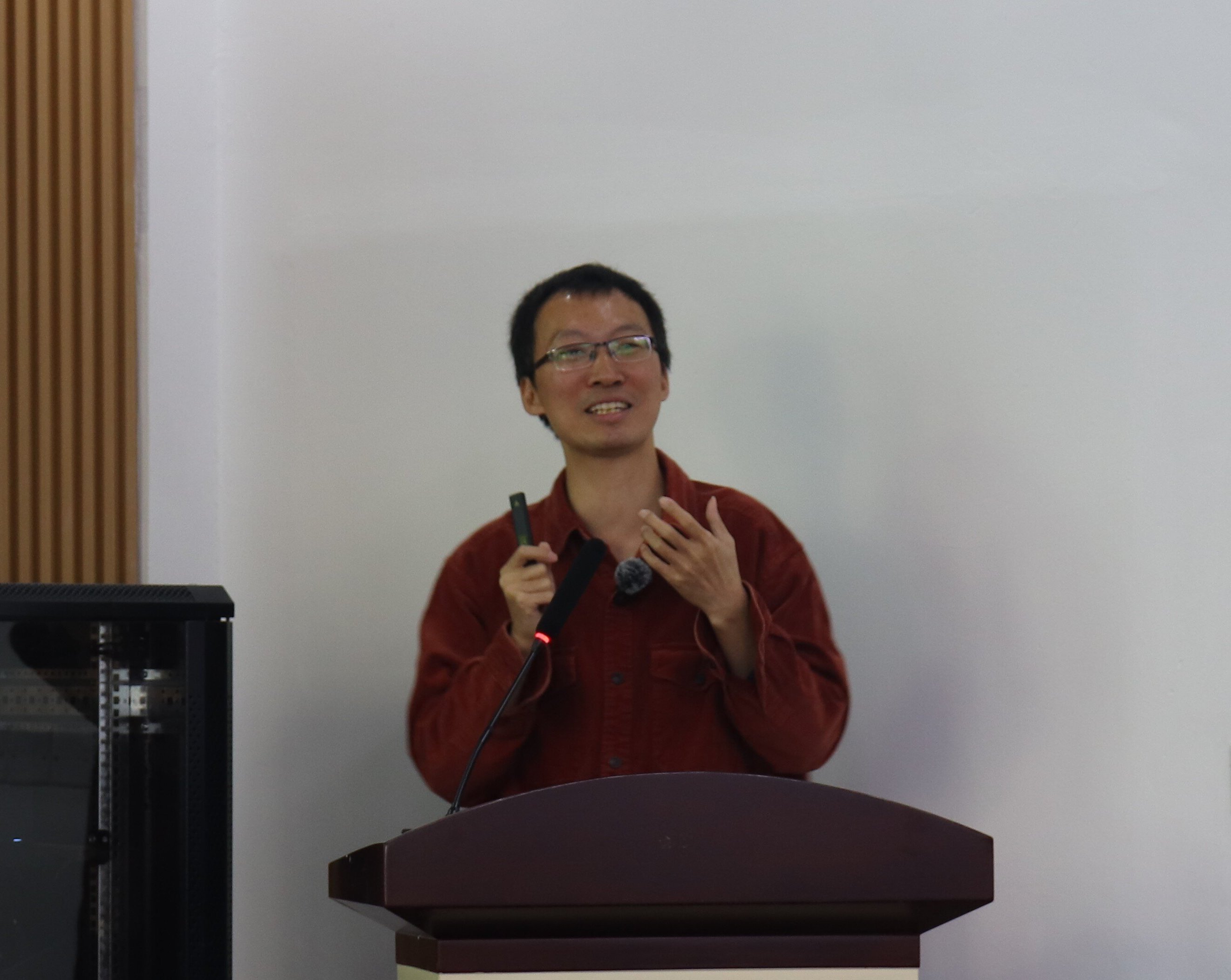 【高嶺講壇】暨南大學賴俊祚教授來校講學，探討網(wǎng)絡技術前沿研究與學科發(fā)展